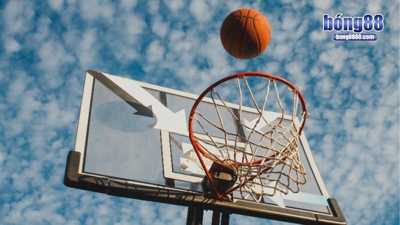 Cá độ bóng rổ cuồng nhiệt, nhận thưởng cực thăng hoa Cá độ bóng rổ có gì hay so với bóng đá?