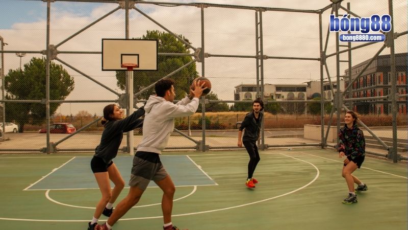 Cá độ bóng rổ cuồng nhiệt, nhận thưởng cực thăng hoa Thủ thuật xuống kèo nên nằm lòng