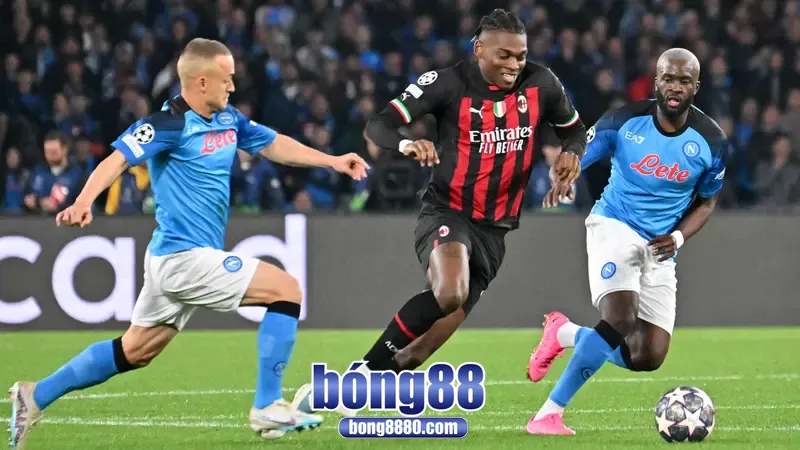 AC Milan được đánh giá cao hơn về phong độ