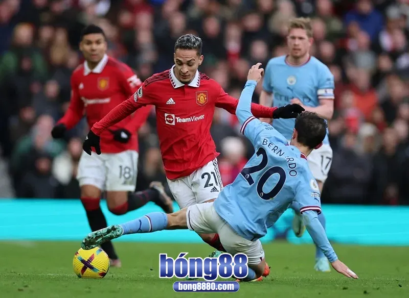 Hai đội Manchester City và Manchester United đều đang có phong độ tốt và được đánh giá ngang nhau